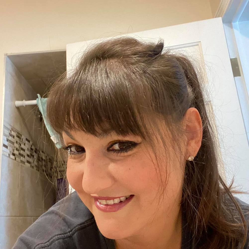 Meet your Posher, Tara